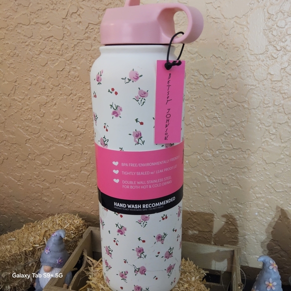 Betsey Johnson Floral Insulated Water Bottle - Picture 5 of 6
